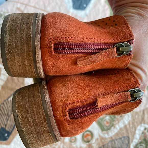 Soft boots orange suede - Picture 5 of 11